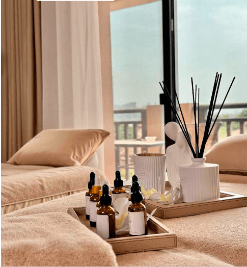 LANNAPRIVEEWOMENSALON